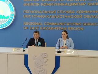 800 единиц техники против снега: как зимой очищают дороги ВКО