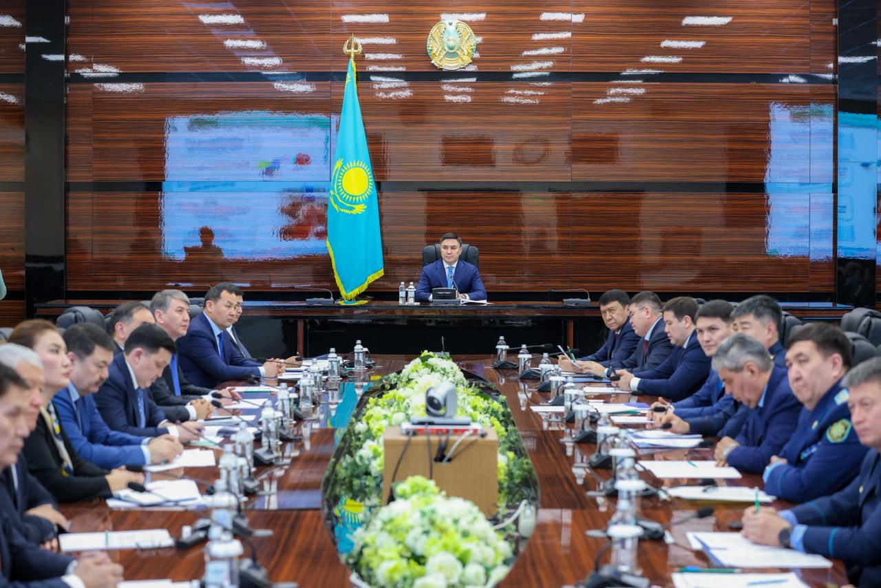 ПРОФИЛАКТИКА ДОЛЖНА ПРОВОДИТЬСЯ СИСТЕМНО И НА ПОСТОЯННОЙ ОСНОВЕ: АКИМ ШЫМКЕНТА — О ПРАВОНАРУШЕНИЯХ