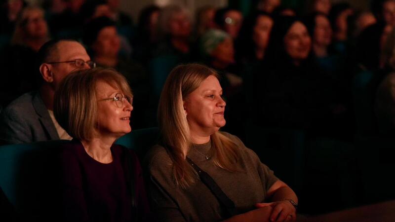 В ВКО состоялась премьера спектакля «Ангел в тюбетейке»