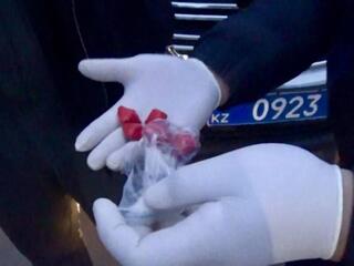 Мужчина задержан за закладки наркотиков с использованием магнитов в Павлодарской области