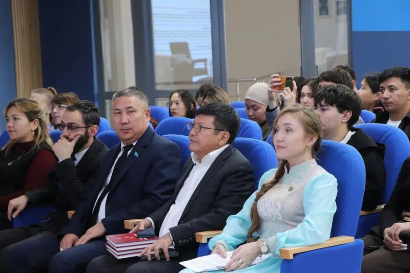 28-29 октября 2025 года в Костанайской области прошел республиканский форум Ассамблеи народа Казахстана «Ұлы даланың ұлтаралық тілі».