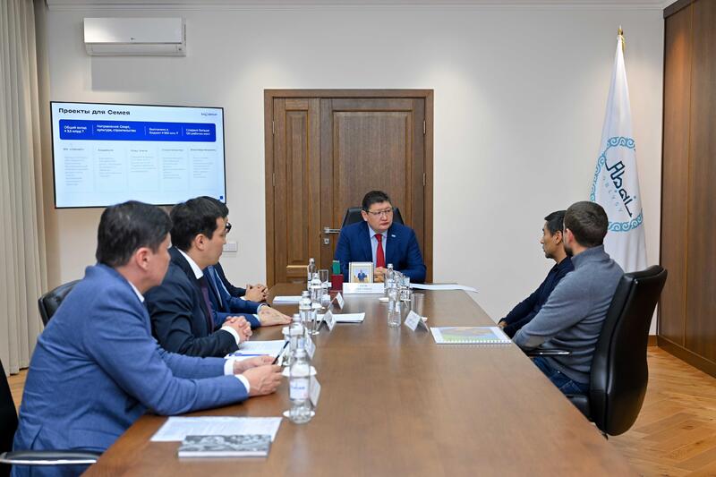 В Семее обсудили строительство детской академии по футзалу