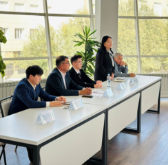 УНИВЕРСИТЕТ ЖАСТАРЫМЕН ӨТКЕН МАЗМҰНДЫ КЕЗДЕСУ