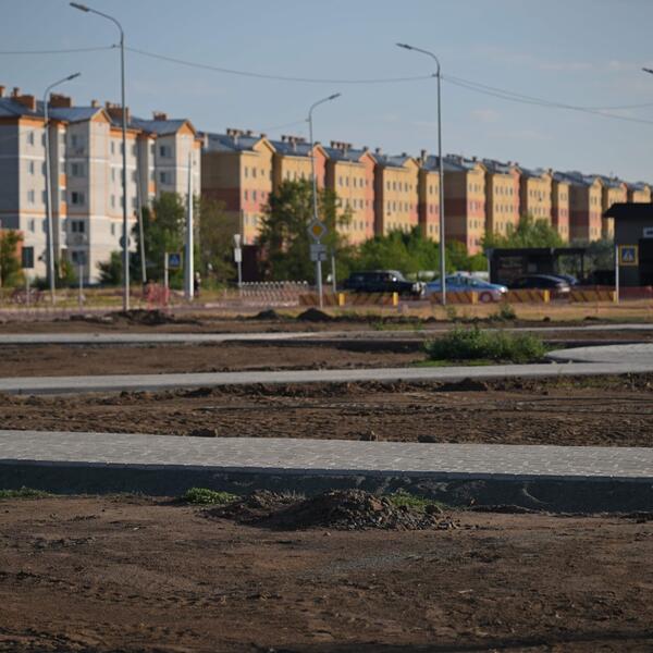 Аким области Асаин Байханов с рабочей поездкой посетил город Аксу