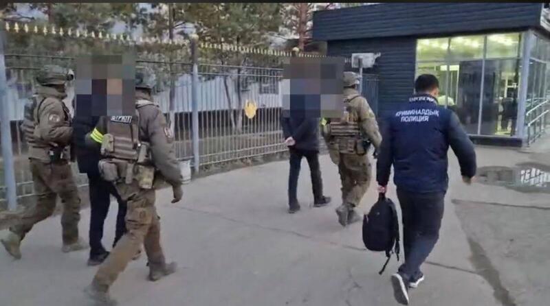 Задержан подозреваемый в кражах из частных домов в Уральске