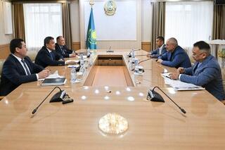 Аким области провёл рабочую встречу с главным исполнительным директором компании  Solidcore Resources Виталием Несисом