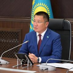 В Павлодарской области вручили медали в честь 30-летия Конституции