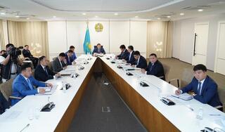 В ТУРКЕСТАНСКОЙ ОБЛАСТИ НЕПРЕРЫВНО ВЕДУТСЯ ПОЛЕВЫЕ РАБОТЫ И ДЕЗИНСЕКЦИОННЫЕ МЕРОПРИЯТИЯ ПРОТИВ НАСЕКОМЫХ-ВРЕДИТЕЛЕЙ