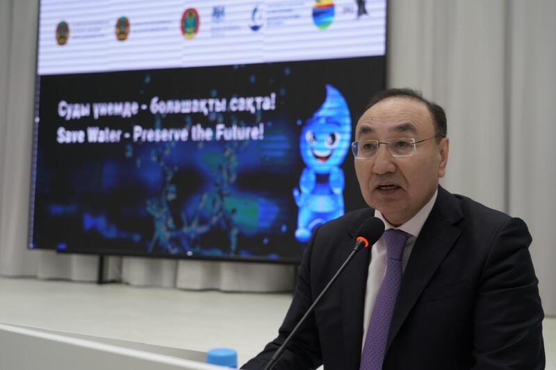 «Экономь воду – спаси будущее»: в Астане для школьников организован эко-час