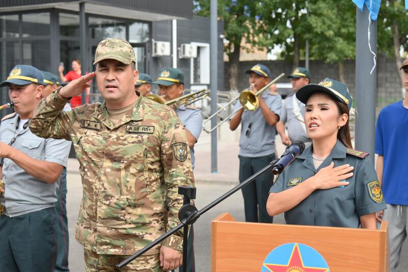 В ШЫМКЕНТЕ 23 ПРИЗЫВНИКА ОТПРАВИЛИСЬ НА ВОЕННУЮ СЛУЖБУ