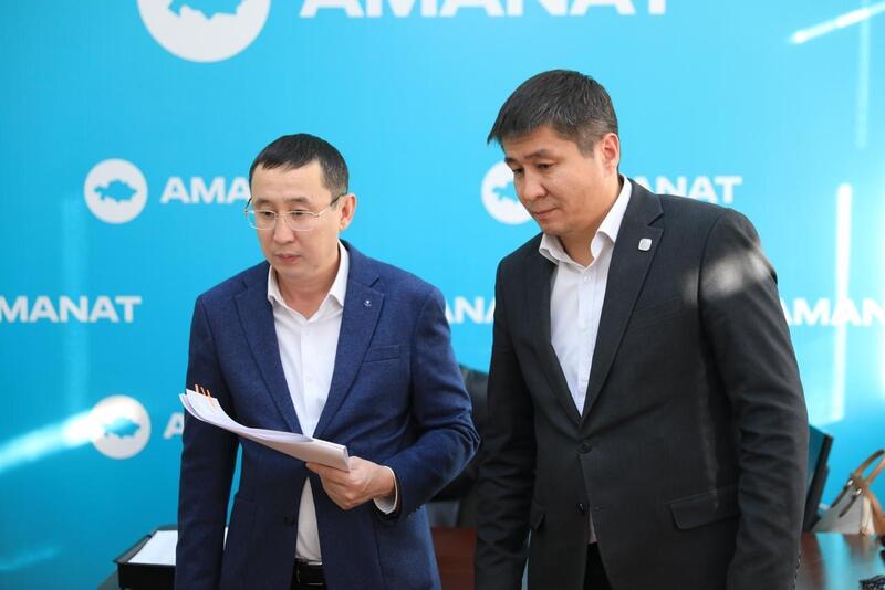 Аким области провел прием граждан