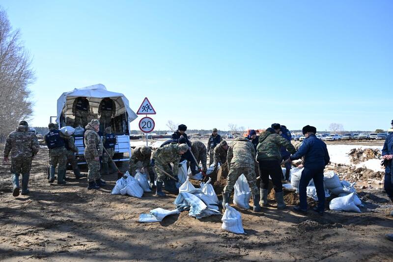 Фактов подтопления жилых домов не зафиксировано: аким области посетил село Бозтал