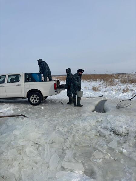 В Северо-Казахстанской области проводятся мероприятия по аэрации озёр с целью предотвращения замора рыбы