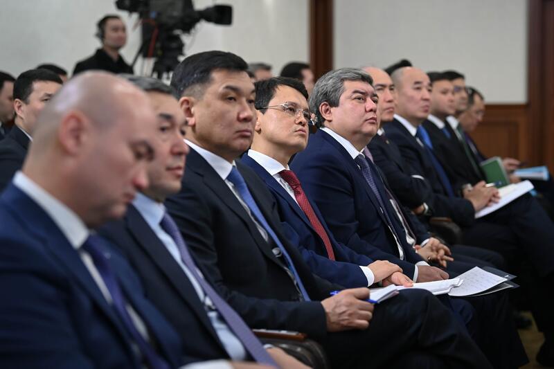 Выступление Главы государства Касым-Жомарта Токаева на расширенном заседании Правительства