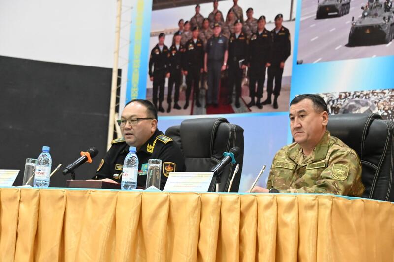 Заместитель министра обороны посетил Актауский гарнизон