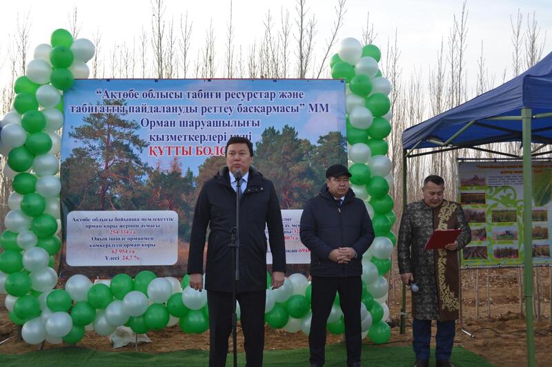 Шалкарским лесникам передали автомобили и дроны