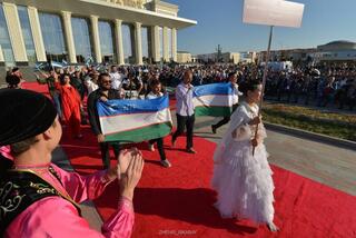 В области Жетісу 50-летие театра им. Б. Римовой ознаменовалось воссозданием классики и продолжилось международным фестивалем «BIKEN FEST ІІІ»