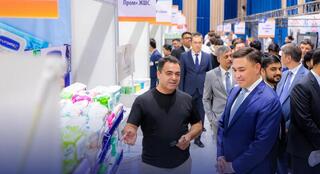 120-ДАН АСТАМ ӨНДІРУШІ ӨЗ ӨНІМДЕРІН КӨПШІЛІК НАЗАРЫНА ҰСЫНДЫ