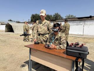 «Битва дронов»: в Таразе прошли зрелищные армейские соревнования операторов БПЛА