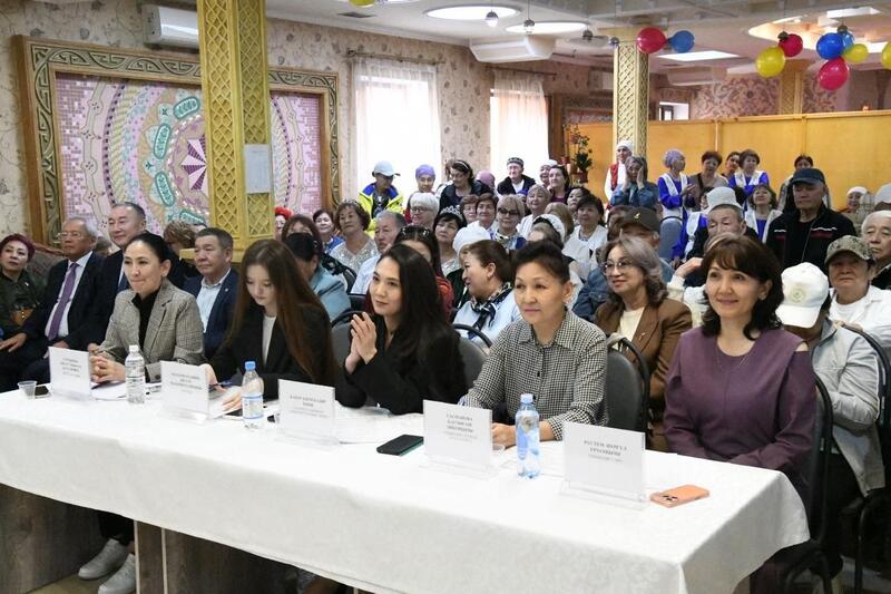В Астане прошел танцевальный фестиваль среди людей пенсионного возраста