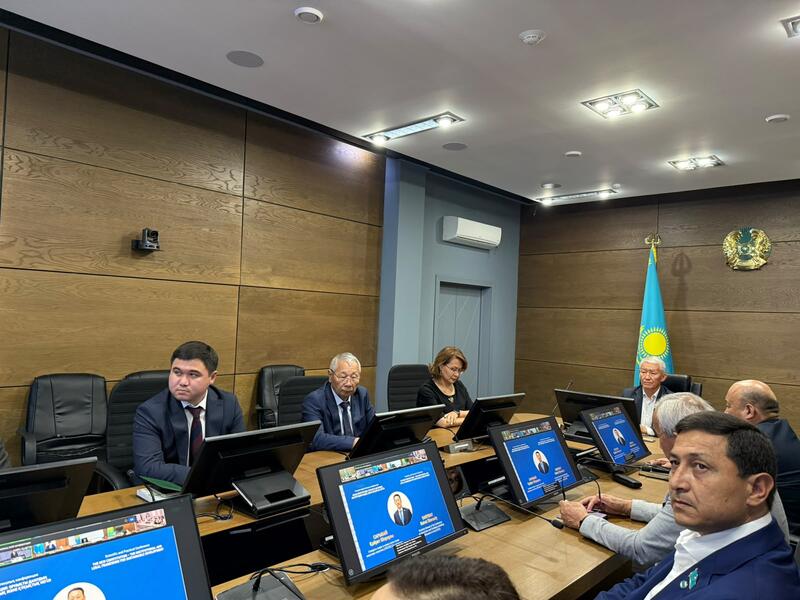 НОВАЯ КОНСТИТУЦИЯ: ИНСТИТУЦИОНАЛЬНАЯ И ПРАВОВАЯ ОСНОВА УСТОЙЧИВОГО РАЗВИТИЯ