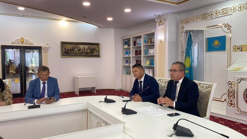 «Зерделі ұлт болмысы»: в Астане прошел круглый стол, организованный Союзом писателей
