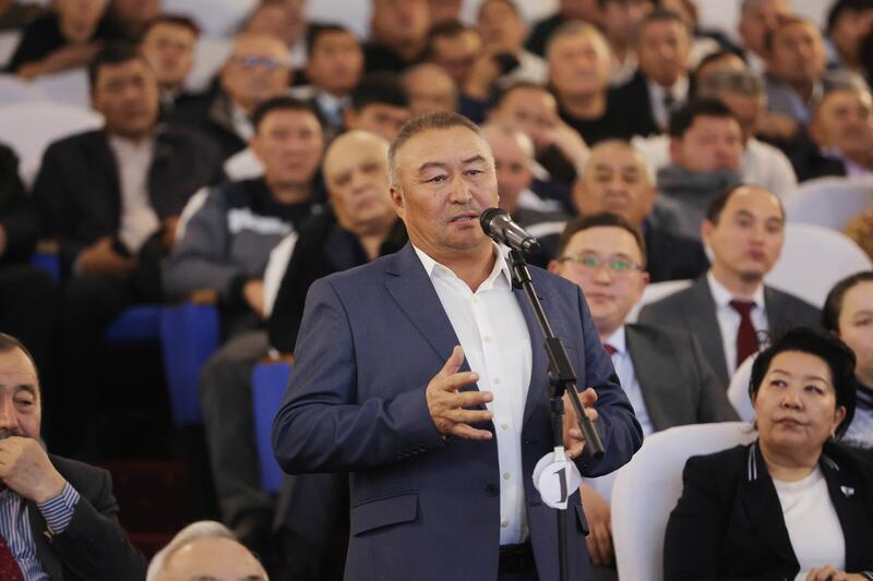 Ербол Карашукеев провел встречу с жителями района Т. Рыскулова