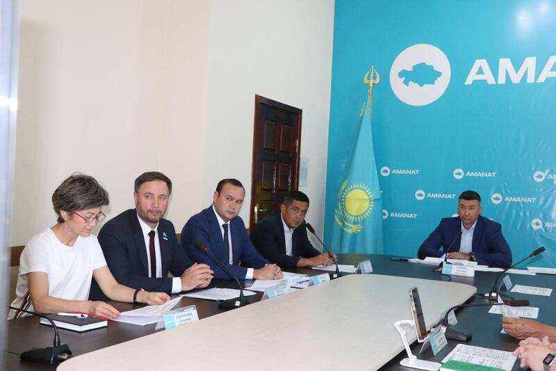 Заседание Общественного совета по противодействию коррупции при Восточно-Казахстанском областном филиале партии «AMANAT»