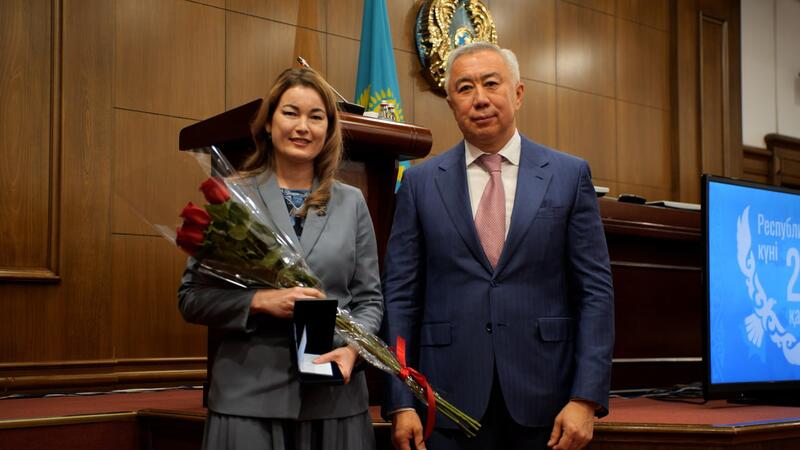 В МНЭ прошла торжественная церемония ко Дню Республики