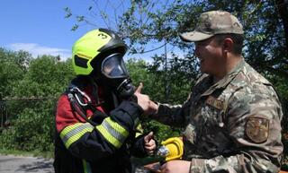 Безопасность детей в летний сезон: в столичном парке провели профилактическое мероприятие для семей