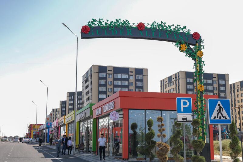 КО ДНЮ ГОРОДА В ШЫМКЕНТЕ ОТКРЫЛАСЬ СОВРЕМЕННАЯ АЛЛЕЯ ЦВЕТОВ