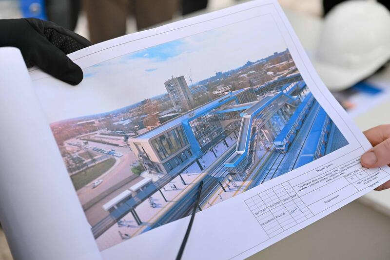 Здание железнодорожного вокзала в Семее модернизируется