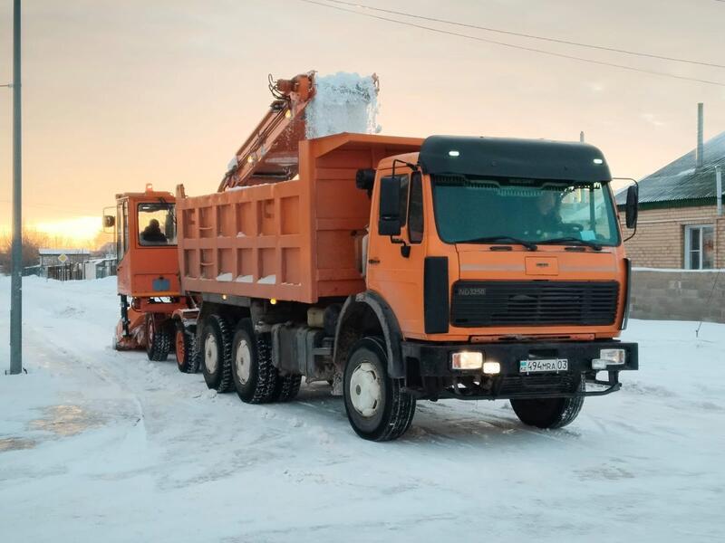 Более двух миллионов кубометров снега вывезли из Астаны с начала зимы