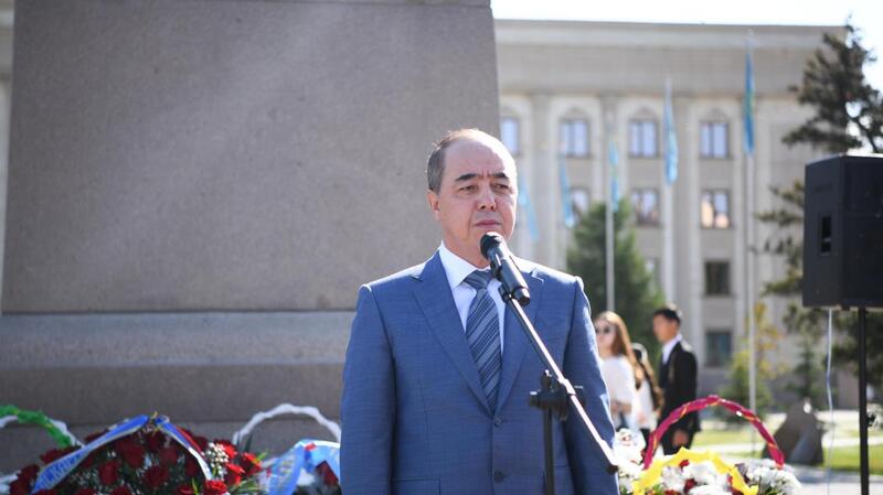 В Уральске почтили память Абая Кунанбайулы к 180-летию со дня его рождения