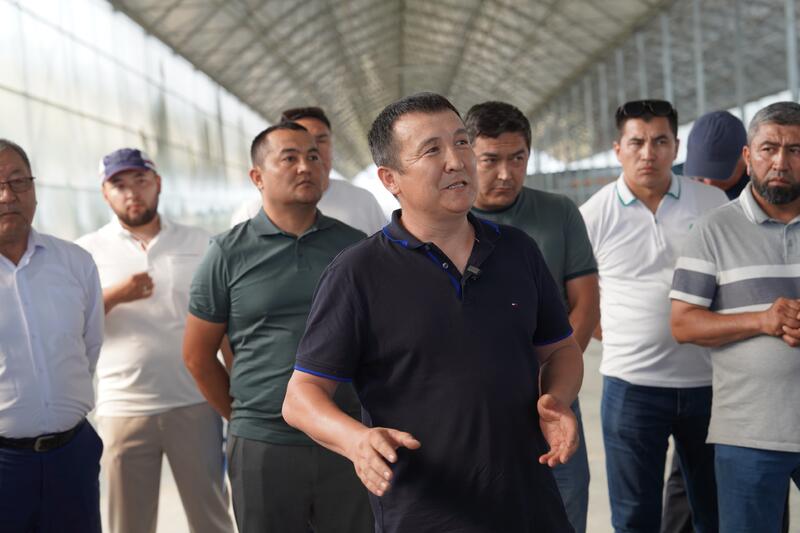 Айдарбек Сапаров обсудил с фермерами Туркестанской области актуальные вопросы развития аграрного сектора