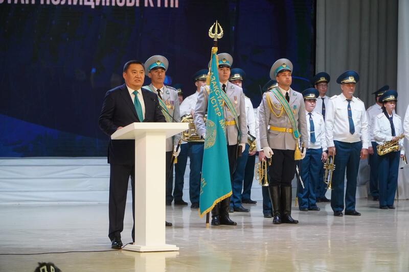 Во Дворце культуры «Кокшетау» чествовали полицейских