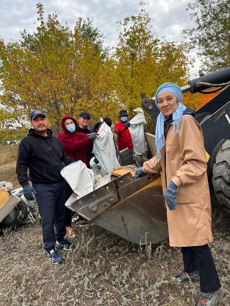Акция «Таза Қазақстан»: в Актобе около тысячи добровольцев объединились в рамках World Clean Up Day