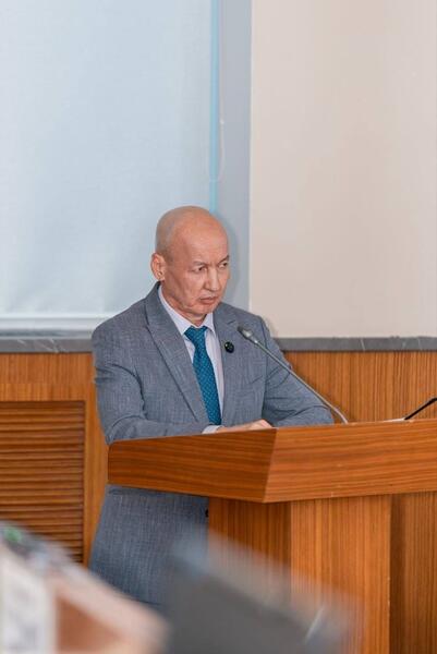 В ВКО на заседании акимата рассмотрели вопросы сдерживания инфляции, занятости населения и благоустройства мест отдыха