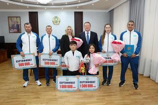 Аким области встретился со спортсменами