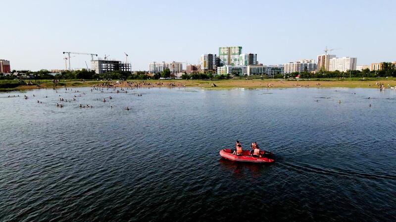 Рейды, патрули, беседы: как в Астане обеспечивают безопасность на пляжах