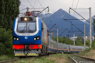 ТУРКЕСТАН: В АРЫСИ ИНТЕНСИВНО ВЕДЕТСЯ СТРОИТЕЛЬСТВО ЭЛЕКТРОВОЗНОГО ЗАВОДА