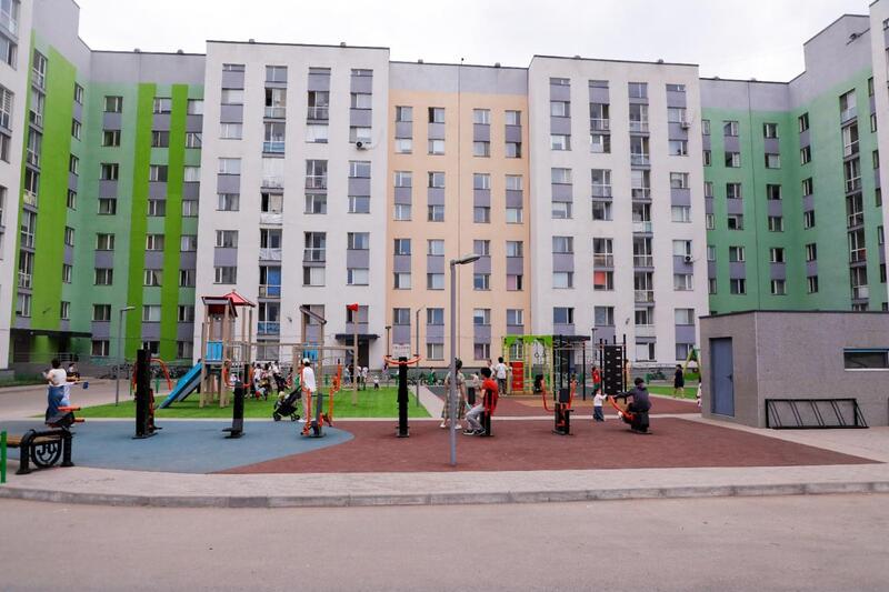 По инициативе жителей: в Астане открыли современную спортивную и игровую площадку