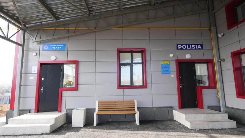 Глава МЧС дал старт работе первого в Казахстане универсального комплекса пожарных, медиков и полиции