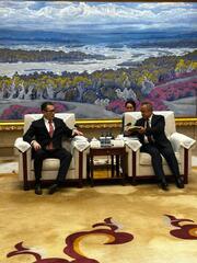 Казахстан и СУАР готовят Дорожную карту сотрудничества на фоне рекордного роста торговли