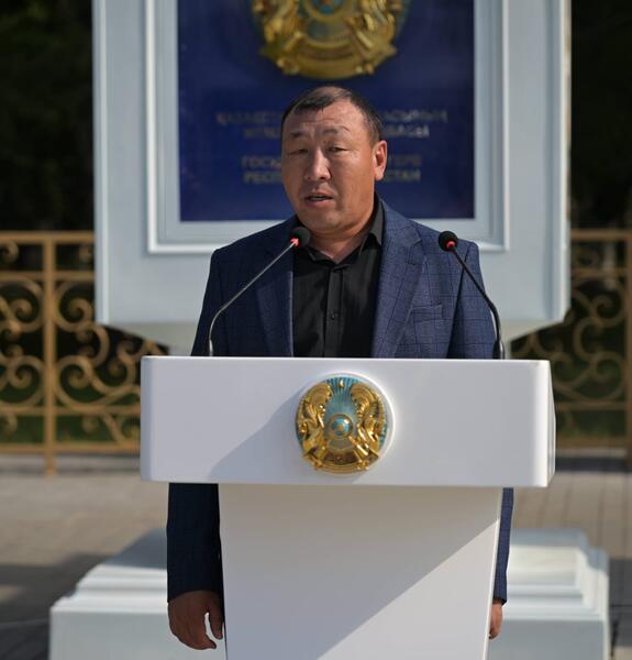 В Павлодаре проводили на срочную службу новобранцев осеннего призыва