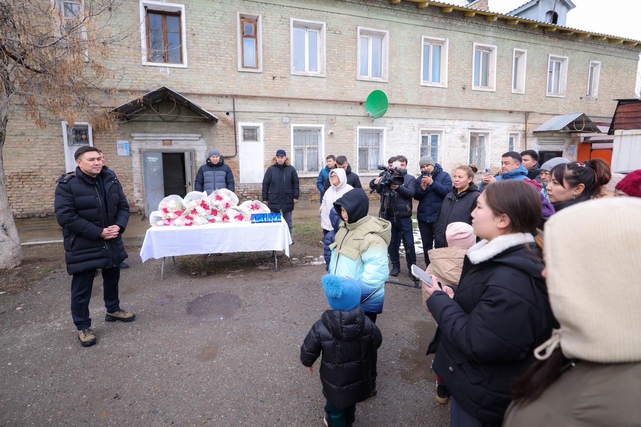 ЗЕЛЁНАЯ БАЛКА: СЕМЬИ ВЕТХОГО ЖИЛЬЯ ПЕРЕСЕЛИЛИ В ШЫМКЕНТЕ