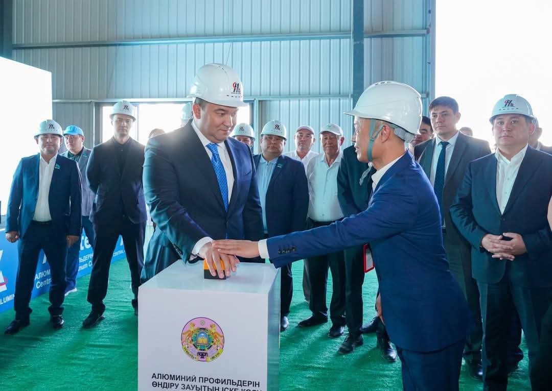 ТУРКЕСТАН: В ОРДАБАСИНСКОМ РАЙОНЕ РЕАЛИЗУЮТСЯ ИНВЕСТИЦИОННЫЕ ПРОЕКТЫ И СТРОЯТСЯ НОВЫЕ ЗАВОДЫ