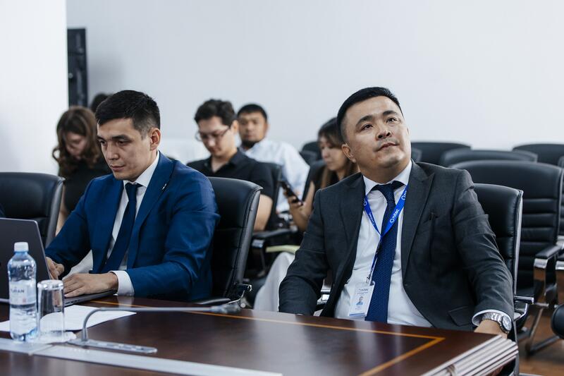 Аким Атырауской области обсудил с руководством АО «НИТ» перспективы цифровизации регионального управления