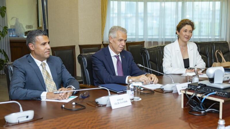 Серик Жумангарин обсудил с руководством Philip Morris International вопросы технического регулирования никотинсодержащей продукции в ЕАЭС