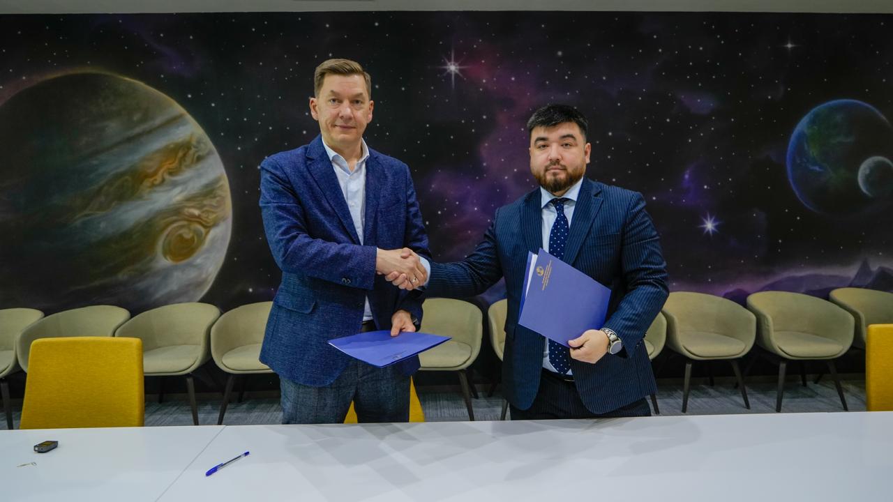Развитие ИИ-проектов: Astana Innovations и Amazon Web Services (AWS) подписали меморандум о сотрудничестве